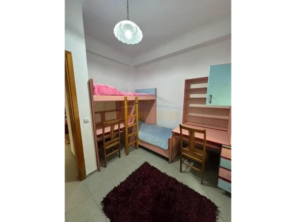 Tirane, shitet apartament 3+1+Ballkon Kati 1, 138 m² 169.000 € (SELITE)