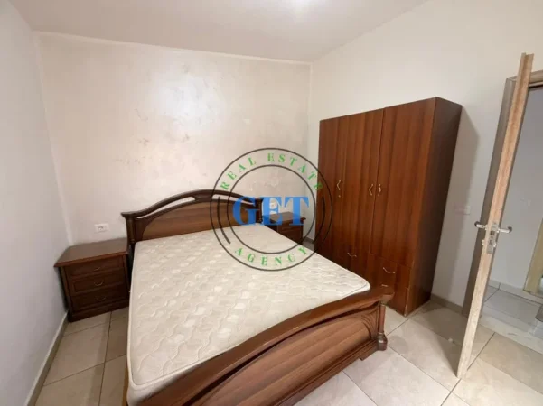 Durres, jepet me qera apartament 2+1 Kati 3, 75 m² 320 € (Ish Kenet)
