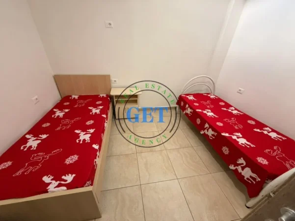 Durres, jepet me qera apartament 2+1 Kati 3, 75 m² 320 € (Ish Kenet)