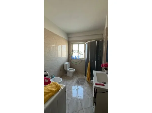 Durres, shitet apartament 2+1 Kati 7, 120.000 € 