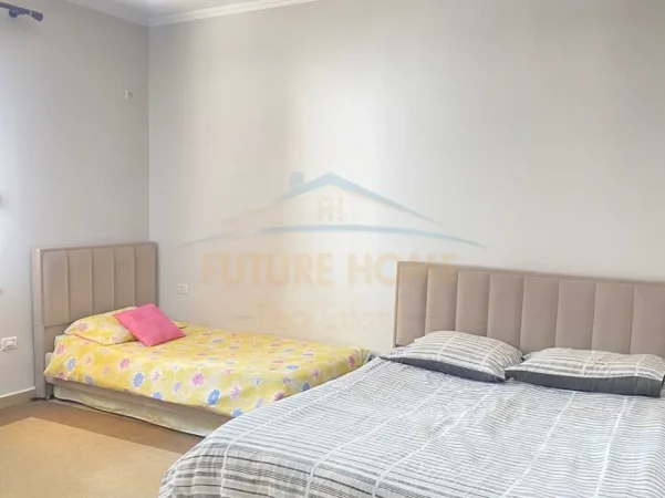 Tirane, shitet apartament 2+1+Ballkon Kati 4, 95 m² 190.000 € (unaza e re)