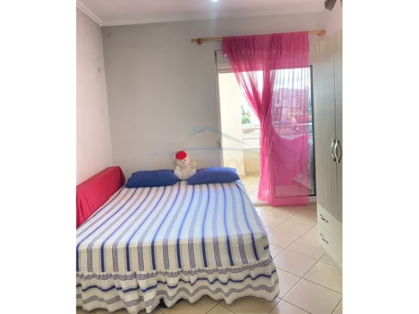 Tirane, shitet apartament 2+1+Ballkon Kati 4, 95 m² 190.000 € (unaza e re)