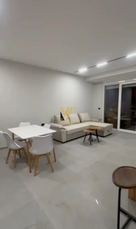 Tirane, shitet apartament 1+1+Ballkon Kati 0, 73 m² 115.000 € (SHKOLLA E BASHKUAR)