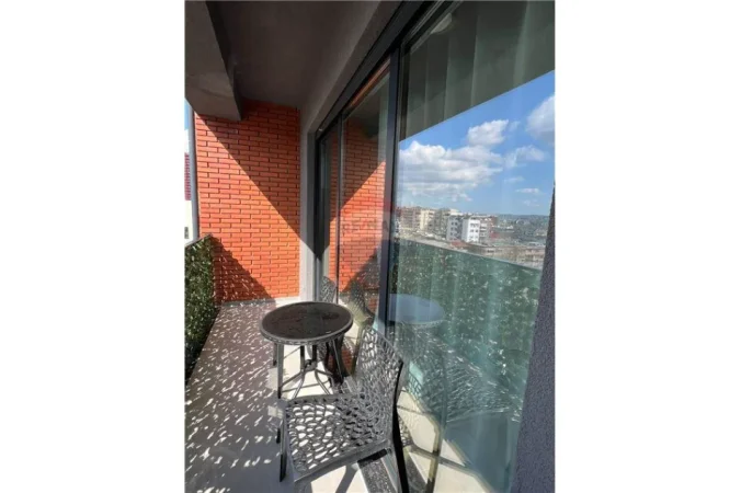 Tirane, jepet me qera 2+1+Aneks+Ballkon Kati 4, 110 m² 1.100 € (ish Ekspozita)