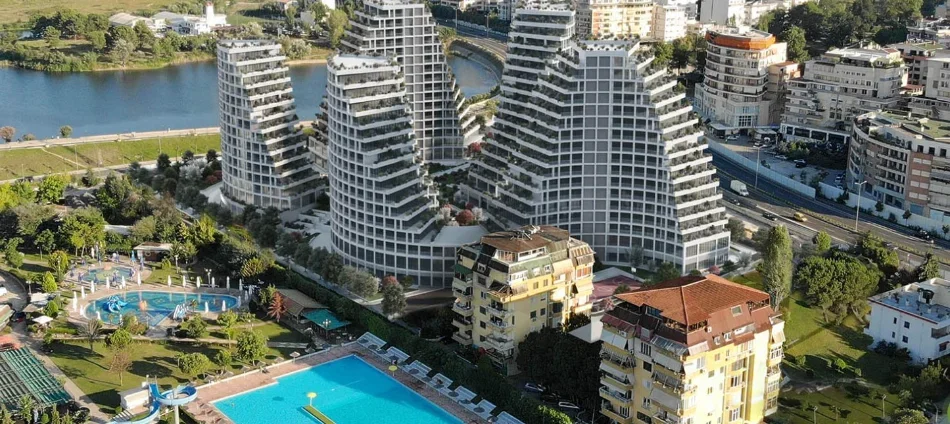 Tirane, jepet me qera ambjent biznesi , 233 m² 4.000 € 