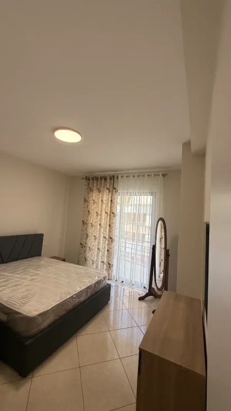 Tirane, jepet me qera apartament 2+1+Ballkon Kati 5, 55,000 ALL (Astir, Tirane)
