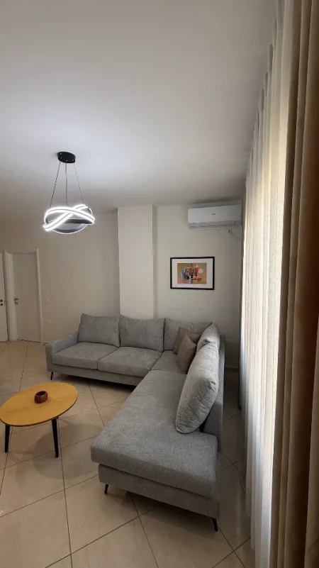Tirane, jepet me qera apartament 2+1+Ballkon Kati 5, 55,000 ALL (Astir, Tirane)