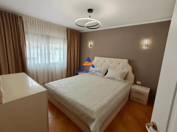 Tirane, shitet apartament 1+1+Ballkon Kati 4, 64 m² 145.000 € 
