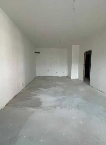 Tirane, shitet apartament 1+1 Kati 4, 73 m² 170.000 € (CORNER RESIDENCE)