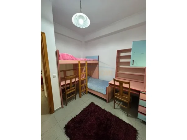 Tirane, shitet apartament 3+1 Kati 1, 138 m² 169.000 € (SELITE)