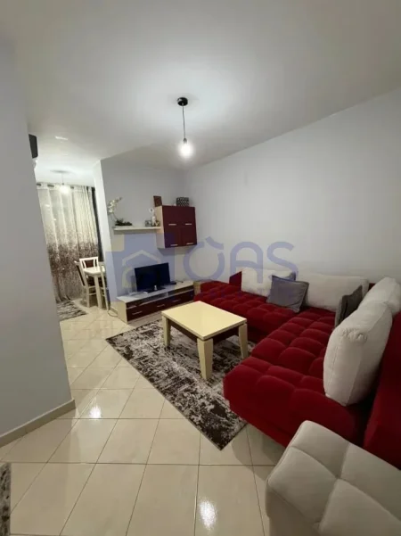 Tirane, jepet me qera apartament 1+1+Aneks+Ballkon Kati 5, 57 m² 420 € (Kompleksi Fratari)