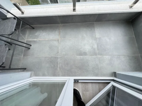 Tirane, jepet me qera apartament 2+1 , (jordan misja)