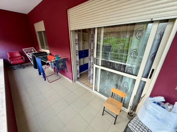 Tirane, jepet me qera apartament 1+1 Kati 3, (KOPSHTI BOTANIK)