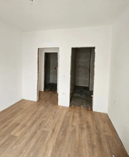 Tirane, shitet apartament 2+1 Kati 2, 95 m² 125.000 € (tirana entery)