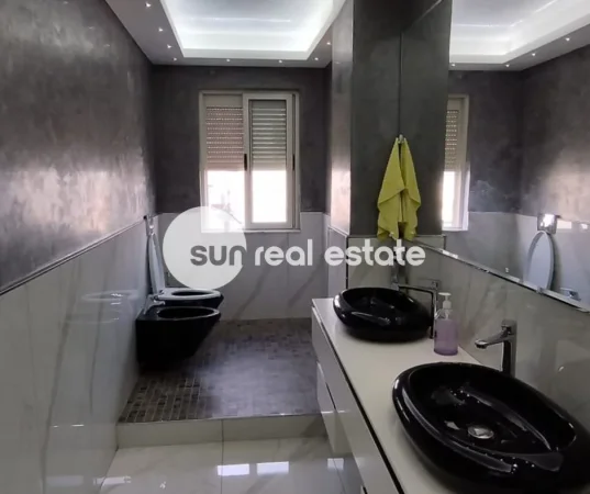Shkoder, shitet apartament 2+1 Kati 7, 107 m² 160.000 € (ZDRALE)