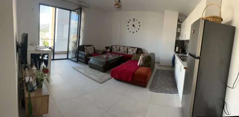 Tirane, shitet apartament Kati 6, 110 m² 121.000 € (Rruga Azem Galica)