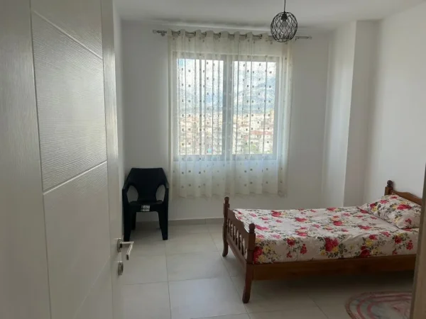 Tirane, shitet apartament Kati 6, 110 m² 121.000 € (Rruga Azem Galica)