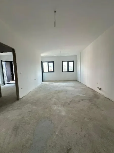 Tirane, shitet apartament 1+1 Kati 3, 71 m² 170.000 €
