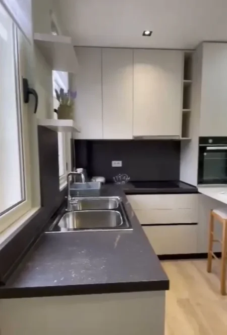 Tirane, shitet apartament 1+1 Kati 4, 70 m² (don bosko)