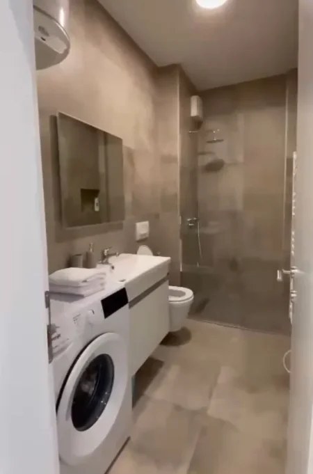 Tirane, shitet apartament 1+1 Kati 4, 70 m² (don bosko)