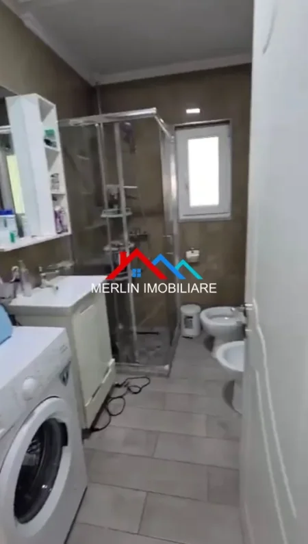 Tirane, jepet me qera apartament 1+1+Ballkon Kati 2, 53 m² 470 € (RRUGA KONGRESI I MANASTIRIT)