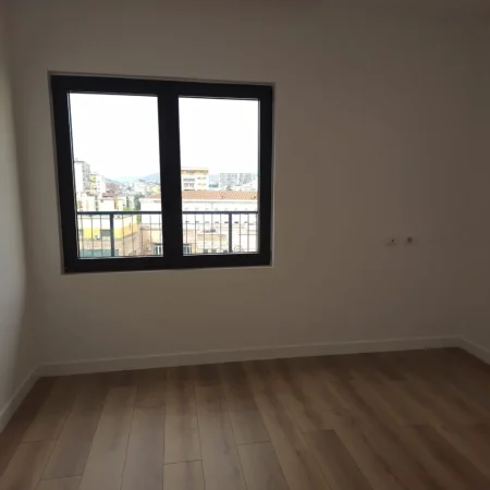 Tirane, shitet apartament 2+1+2, Kati 6, 110 m² 340.000 € (Rruga e Barrikadave)