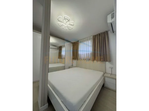 Tirane, jepet me qera apartament 1+1 Kati 1, 55 m² 550 € 