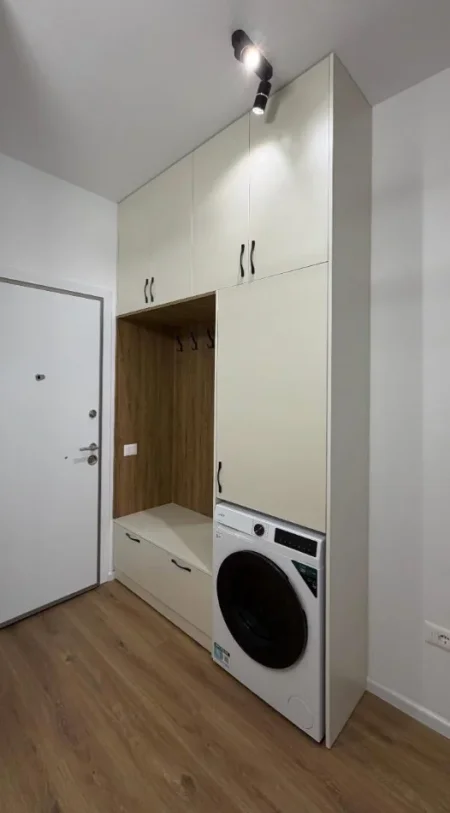 Tirane, jepet me qera apartament 1+1+Ballkon Kati 6, 50 m² 450 € (Kompleksi Kadiu)