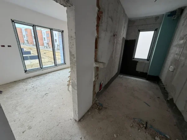 Shqiperi, shitet apartament duplex Dublex , 193 m² (teg)