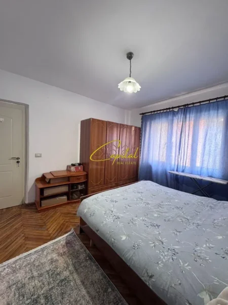 Tirane, jepet me qera apartament 1+1 Kati 3, 57 m² 380 € (RRUGA NAIM FRASHERI)