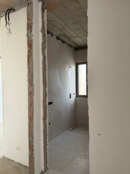 Tirane, shitet apartament 2+1 Kati 2, 126 m² 380.000 € (Liqeni i Thate)