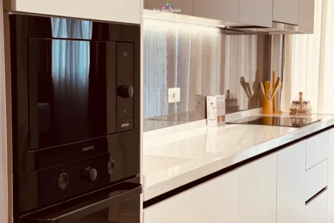 Tirane, jepet me qera apartament 2+1 Kati 6, 120 m² 1.300 € (Rruga e durresit)