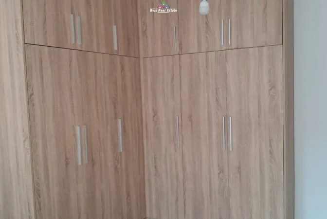 Tirane, jepet me qera apartament 2+1 Kati 6, 94 m² 630 € (Rrruga Xhanfize Keko)