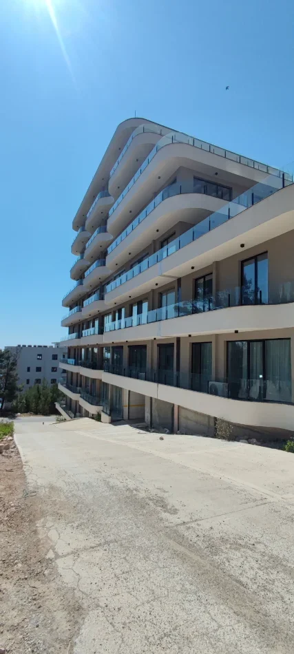 Lezhe, shitet apartament 1+1 Kati 3, 73 m² 115.000 € (Shengjin)