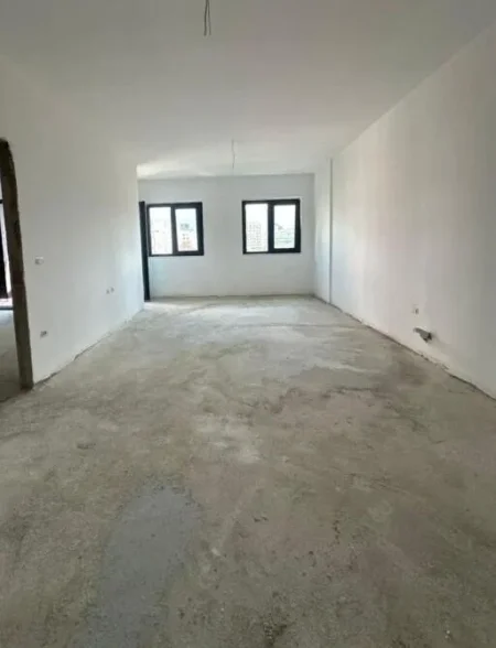 Tirane, shitet apartament 1+1 Kati 3, 71 m² 170.000 € (CORNER REZIDENCE)