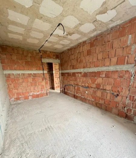 Tirane, shitet apartament 1+1 , 60 m² 88.000 € 
