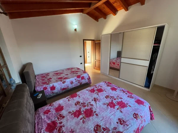 Lezhe, shitet Vile 2+1+Aneks+Ballkon Kati 0, 200 m² 250.000 € (Shenkoll)