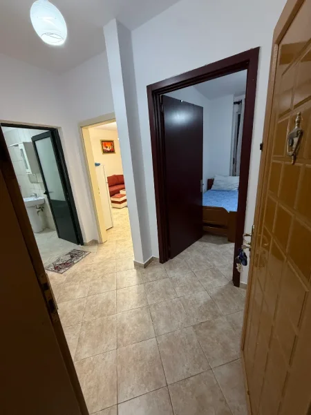 Tirane, jepet me qera apartament 2+1 Kati 7, 100 m² 450 € (Astir,Vila L)