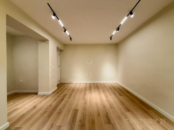 Tirane, shitet apartament 1+1+Ballkon Kati 2, 56 m² 154.000 € (pazari i ri)