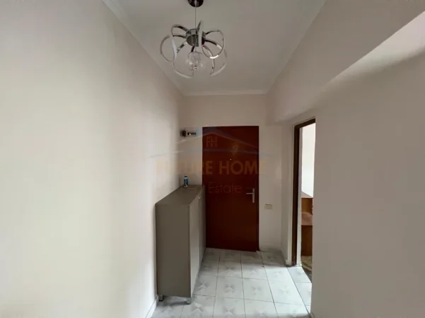 Tirane, shitet apartament 1+1+Ballkon Kati 2, 50 m² 95.000 € (Ali Demi)