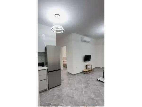 Tirane, jepet me qera apartament 2+1 Kati 2, 93 m² 750 € (hipoteka)