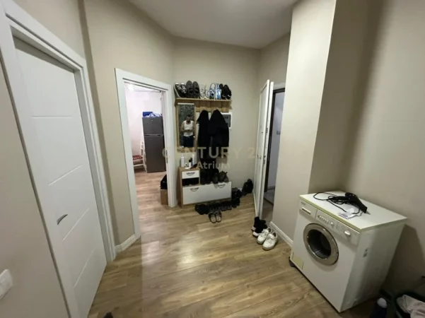 Tirane, jepet me qera apartament 2+1 Kati 2, 2 m² 600 € (materniteti i ri)