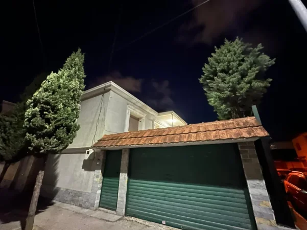 Tirane, shitet Vile , 153 m² 500.000 € (Prane Selvise, Rruga Tafaj)
