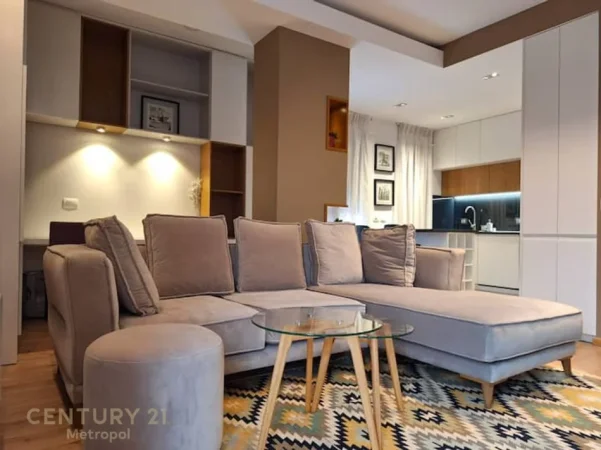 Tirane, jepet me qera apartament 1+1 Kati 7, 51 m² 600 € (21 dhjetori)