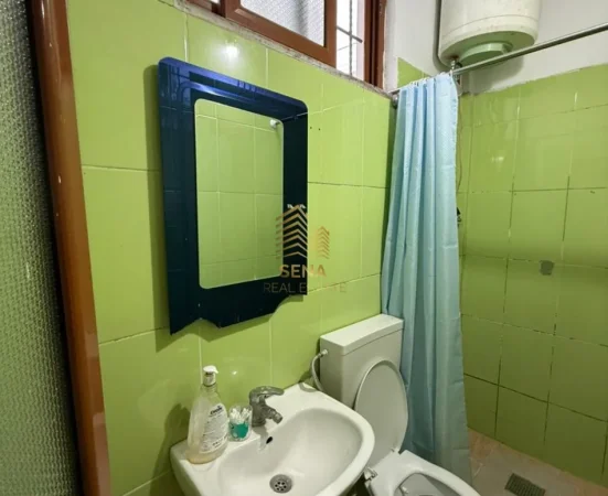 Tirane, jepet me qera apartament 1+1 Kati 0, 40 m² 300 € (Rruga Jordan Misja)