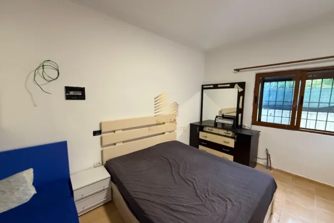 Tirane, jepet me qera apartament 1+1 Kati 0, 40 m² 300 € (Rruga Jordan Misja)