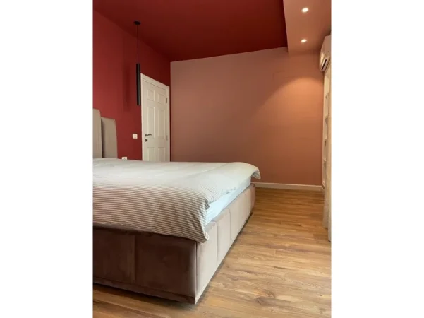 Tirane, jepet me qera apartament 2+1 Kati 5, 100 m² 1.300 € (Rr. kosovareve)