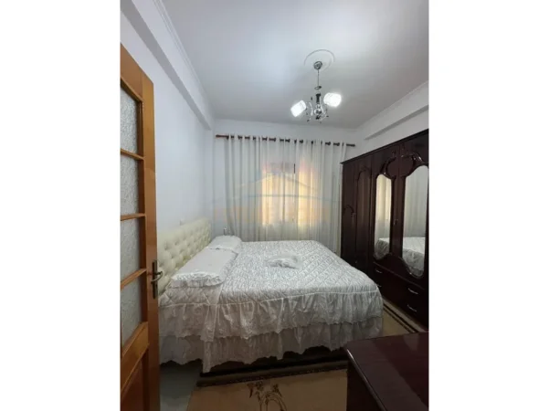 Tirane, shitet apartament 3+1+Aneks+Ballkon Kati 1, 138 m² 169.000 € (SELITE)