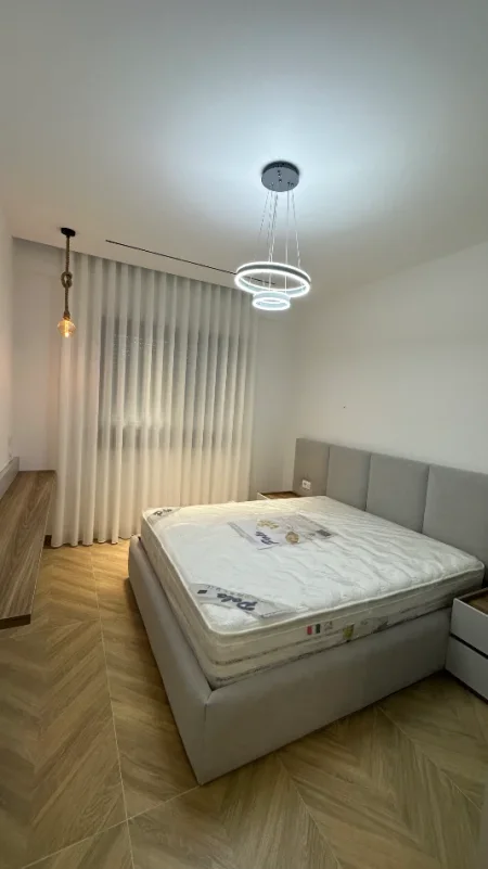 Shqiperi, jepet me qera apartament 1+1 Kati 1, 60 m² 650 € (Oasis rezidence)