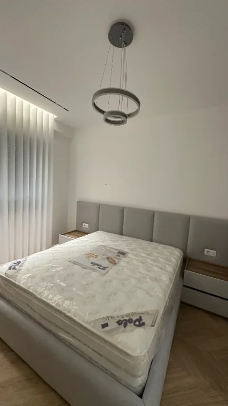 Shqiperi, jepet me qera apartament 1+1 Kati 1, 60 m² 650 € (Oasis rezidence)